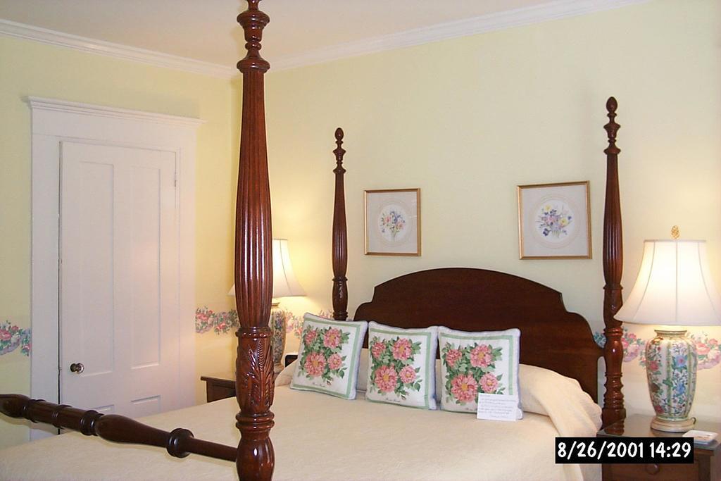 איסטהאם The Whalewalk Inn & Spa מראה חיצוני תמונה